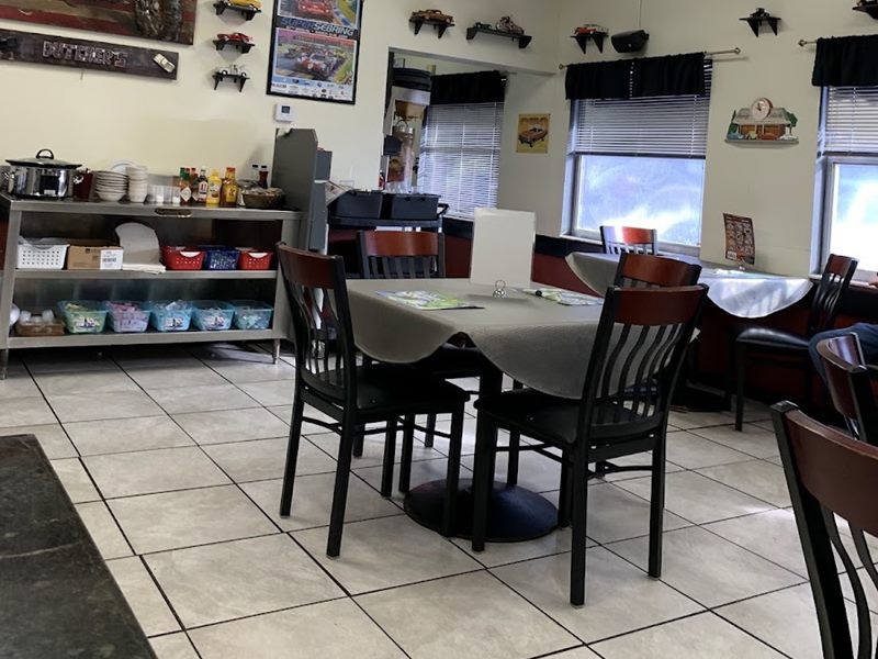 Dutchers Diner interior